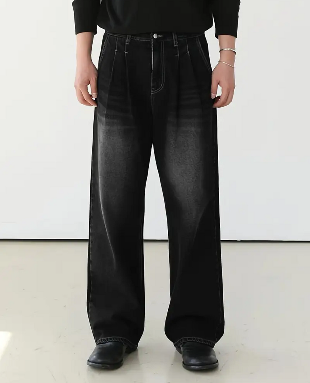 Parma Loose-Fit Jeans