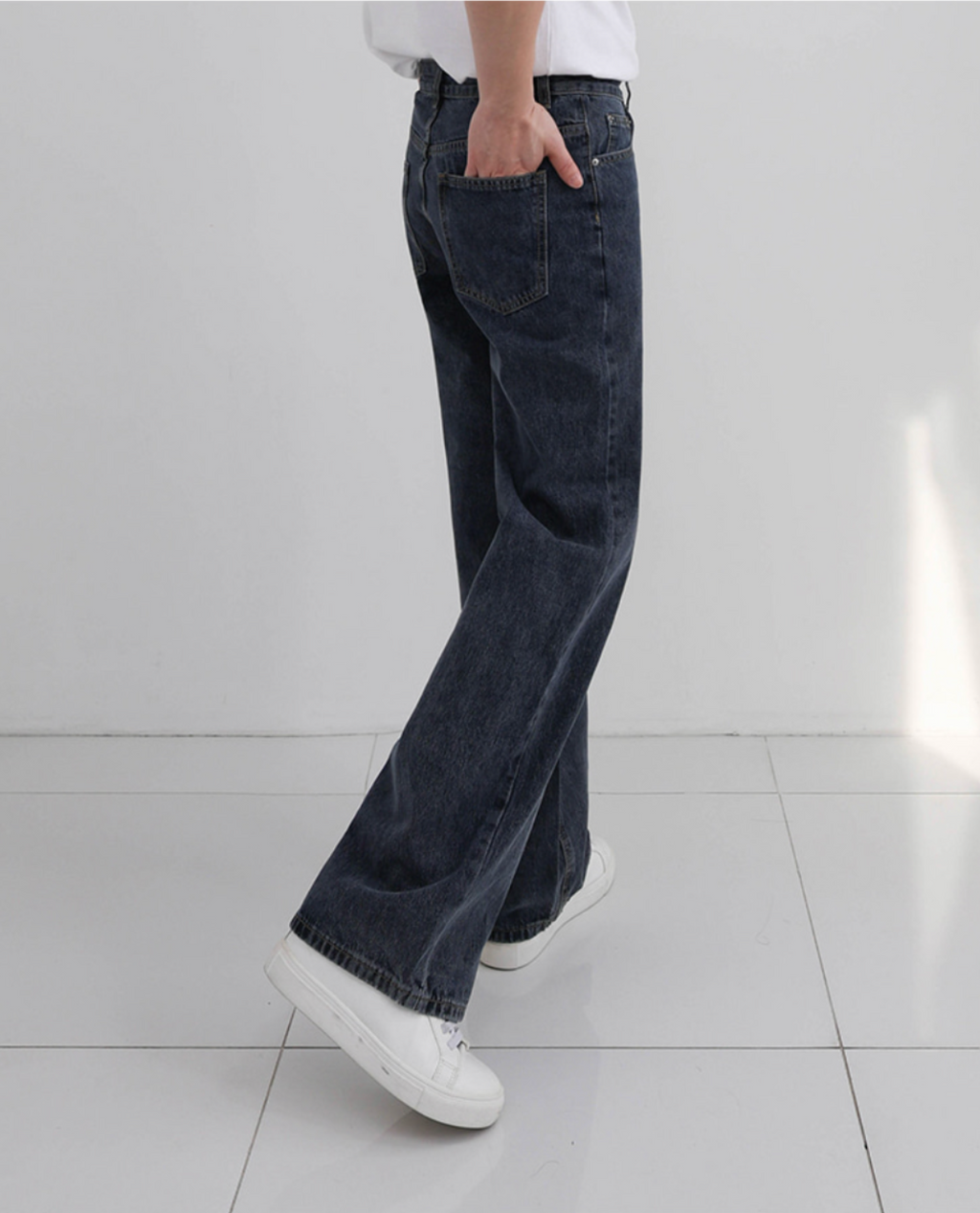 Etienne Wide-leg Jeans