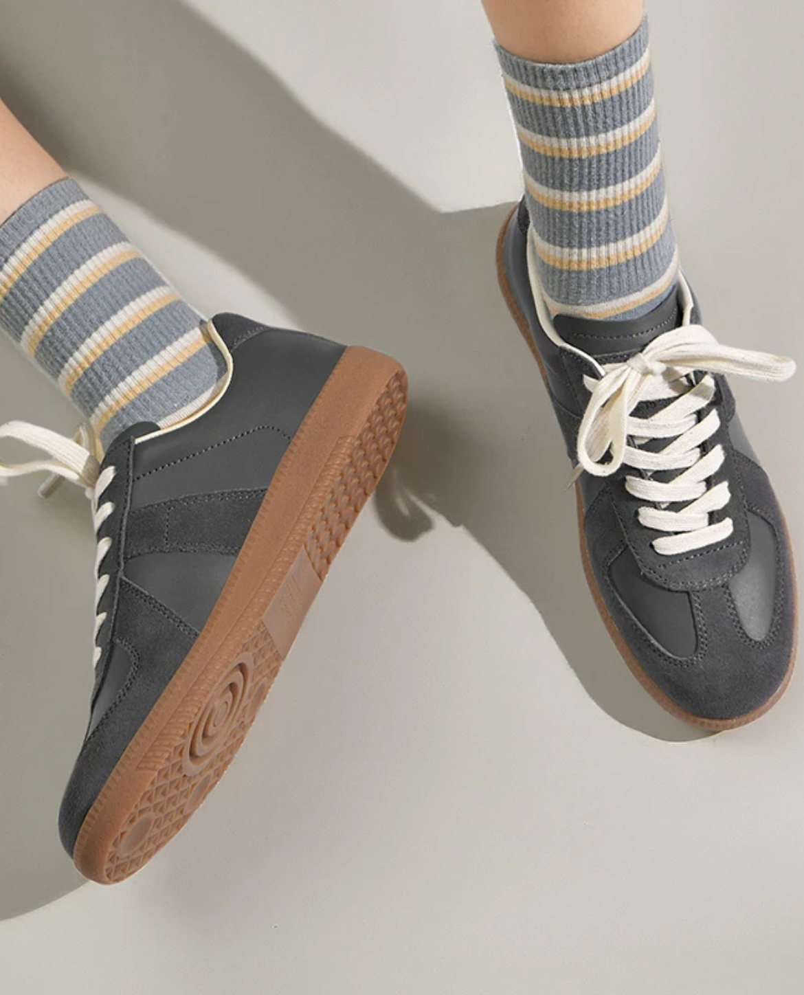 Melilla Leather Sneakers