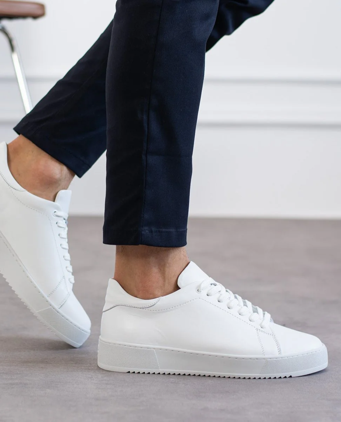 Voyager Leather Sneakers