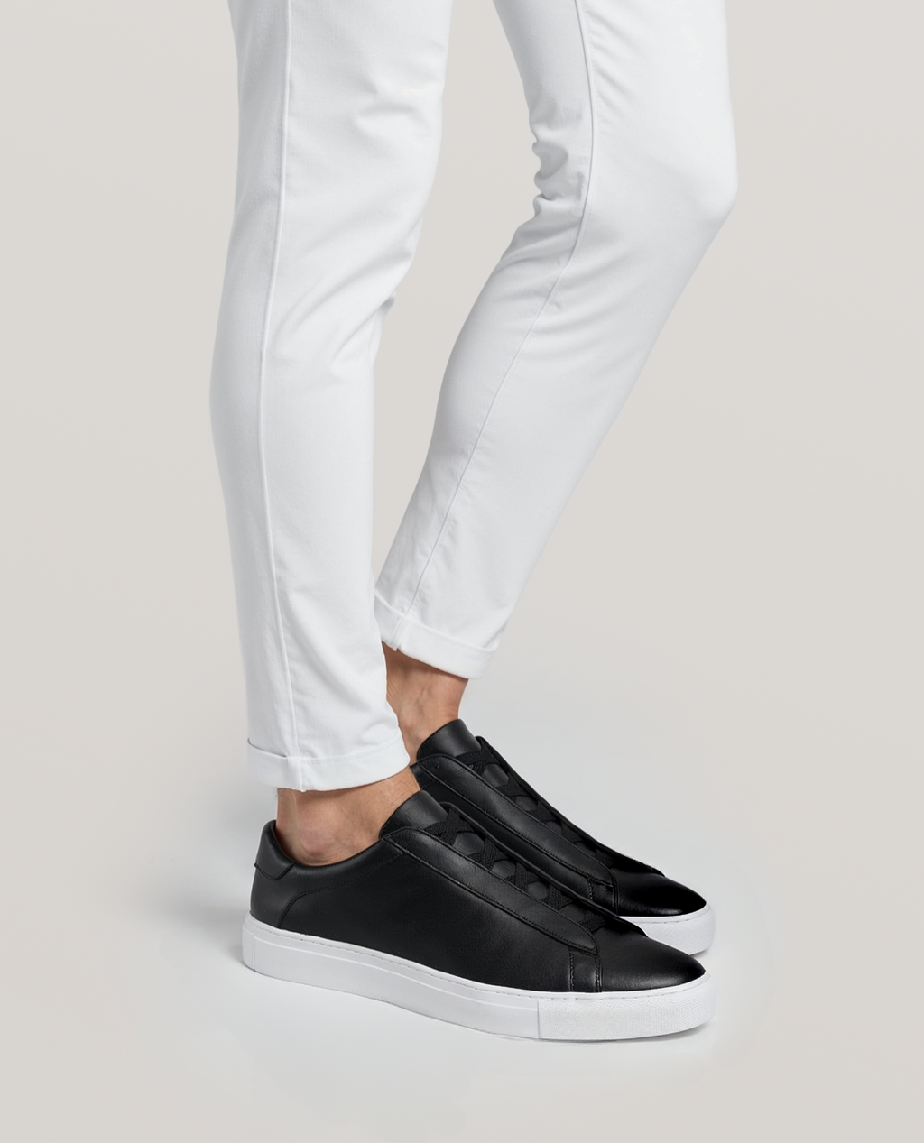 FRIENDZWEAR Leather Sneakers