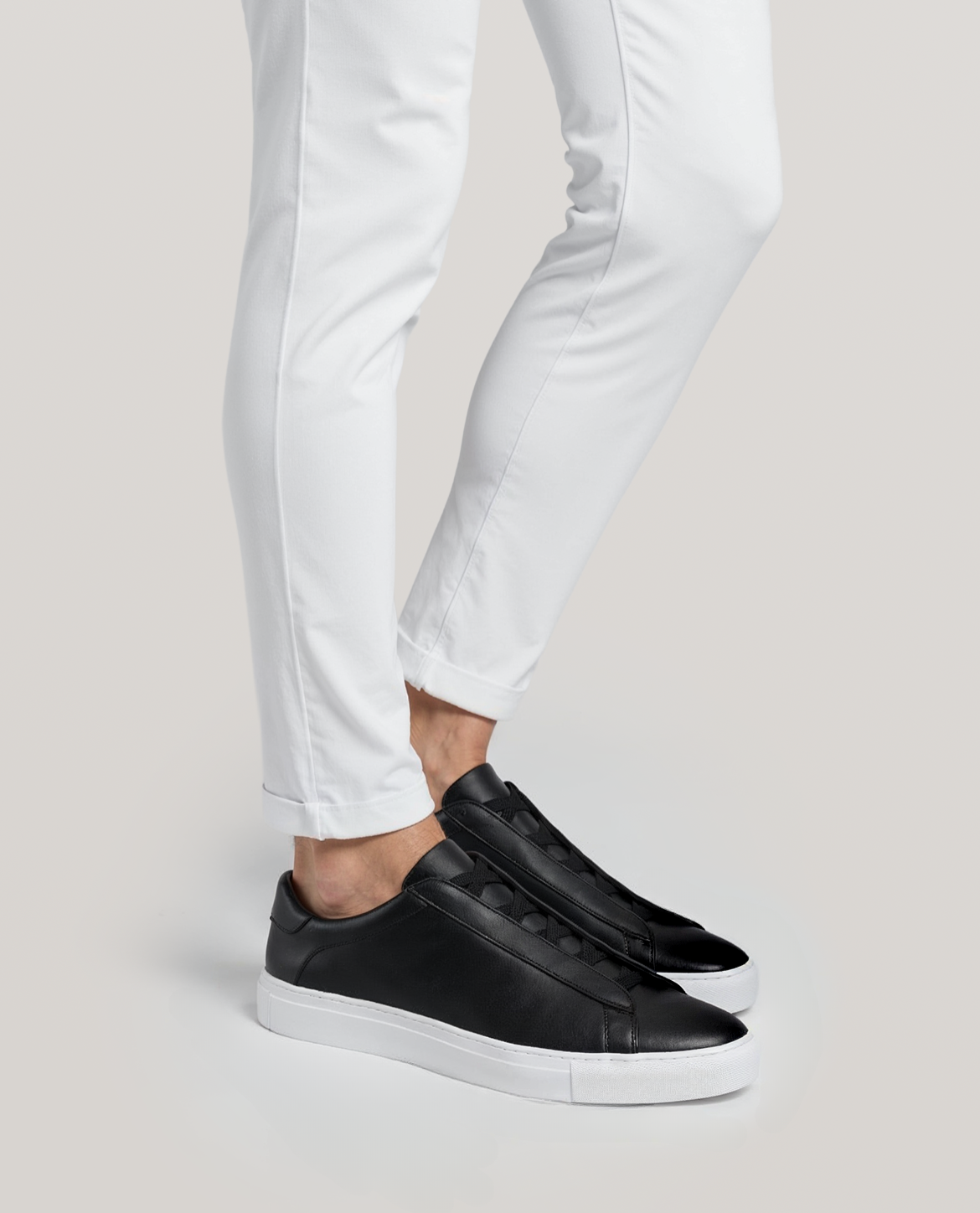 FRIENDZWEAR Leather Sneakers
