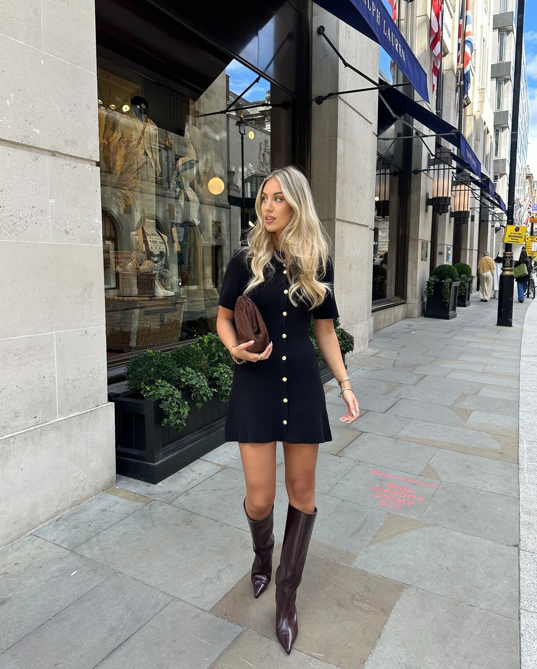 Giardina Short Sleeve Fitted Ribbed Knit Sweater Mini Dress