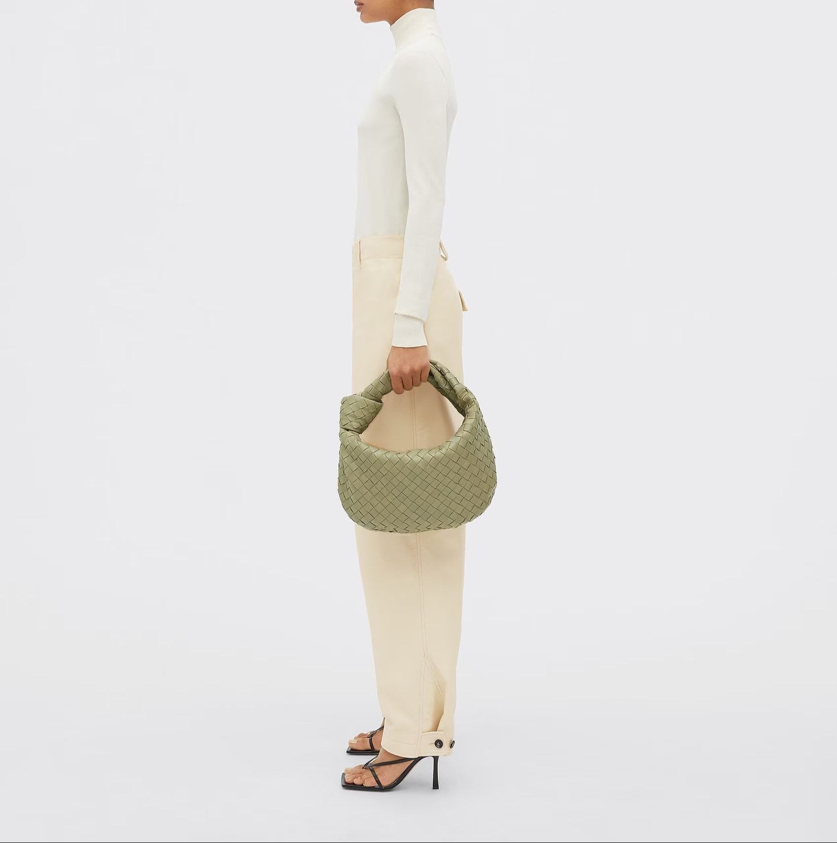 Giularia Woven Shoulder Handbag